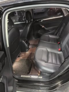 2016 Volkswagen Passat 2016 1.8T AT 330TSIYu ZunEdition #5