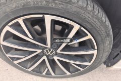 Right Front Wheel Hub