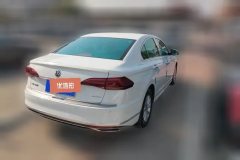 2019 Volkswagen Bora Sedan 2020 1.5 MT Fashion #3
