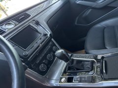 2018 Volkswagen Passat 2017 1.8T AT 330TSIYu ZunEdition #16