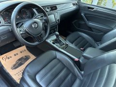 2018 Volkswagen Passat 2017 1.8T AT 330TSIYu ZunEdition #14