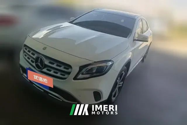 2018 Mercedes-Benz GLA-Class 2018 1.6T AT GLA200FashionFWD