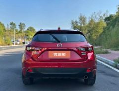 2016 Mazda Mazda3 Axela Hatchback 2016 1.5 AT Comfort #8