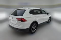 2017 Volkswagen Tiguan L 2017 1.8T AT 330TSILuxury FWD #3
