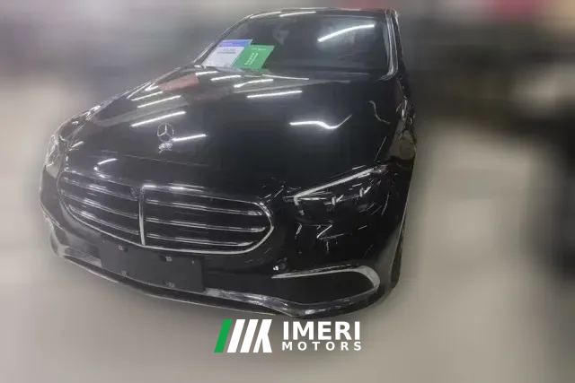 2023 Mercedes-Benz E-Class New Energy 2023 2.0T AT E 350 e L Plug-in hybrid sedan