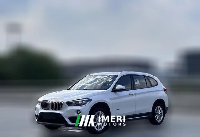 2018 BMW X1 2018 1.5T AT 18LiFashionFWD