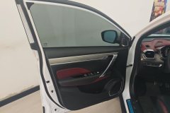 2019 Geely Auto Binyue 2019 1.5T AT Sport260TBattle China V #7