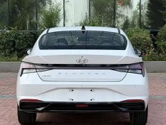 2022 Hyundai Elantra Sedan 2022 1.5L CVTAT LUXPremium #5