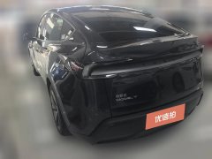 2025 Tesla Model Y 2025 rear wheel driveEdition #6