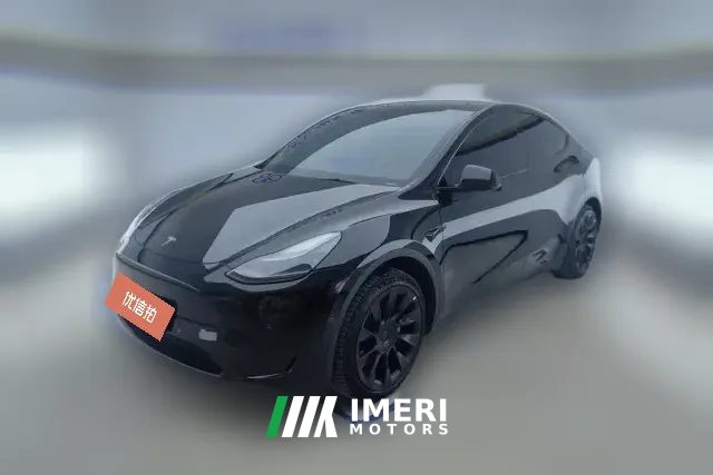 2023 Tesla Model Y 2022 Facelift rear wheel driveEdition