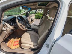 2014 Buick Excelle GT Sedan 2013 1.6 MT GTEntry #9