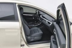 2020 Geely Auto Emgrand Sedan 2020 1.5 MT Luxury #8
