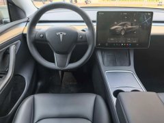 2022 Tesla Model Y 2022 Long Rangeall wheel driveEdition #9