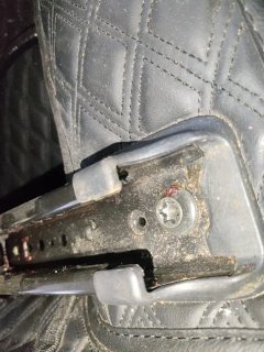 Passenger Seat Rail & Frame