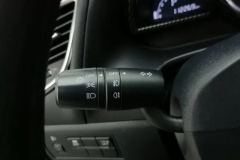 2016 Mazda Mazda3 Axela Sedan 2016 1.5 AT Luxury #24