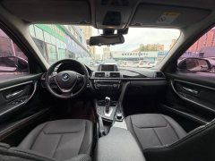 2017 BMW 3 Series 2017 2.0T AT 320LiFashion #3