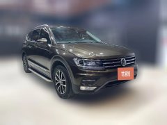 2018 Volkswagen Tiguan L 2017 1.8T AT 330TSILuxury FWD #3