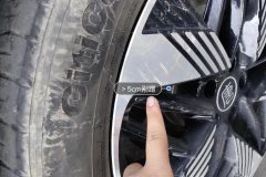 Right Front Wheel Hub