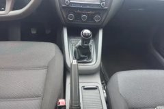 2016 Volkswagen Sagitar 2015 1.6 MT Fashion #16