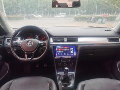 2017 Volkswagen Bora Sedan 2017 1.6 MT Comfort #7