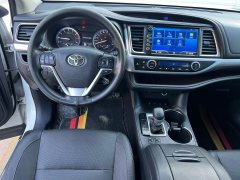 2017 Toyota Highlander 2017 2.0T AT Luxury7Seat 4WD #8