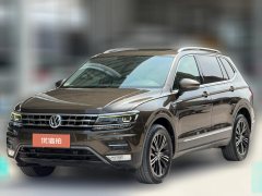 2017 Volkswagen Tiguan L 2017 1.8T AT 330TSIFlagshipFWD #1
