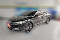 2017 Volkswagen Passat 2017 1.8T AT 330TSIYu ZunEdition #1