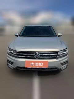 2017 Volkswagen Tiguan L 2017 1.8T AT 330TSILuxury FWD #3