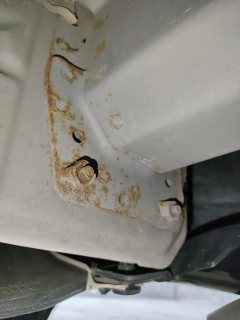 Left Rear Rail Connecting Plate (Flange)