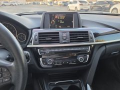 2017 BMW 3 Series 2017 2.0T AT 320LiFashion #15