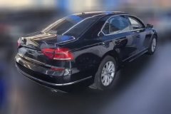 2016 Volkswagen Passat 2016 1.8T AT 330TSIYu ZunEdition #3