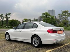 2015 BMW 3 Series 2015 2.0T AT 320LiSuperJoyEditionFashion #9