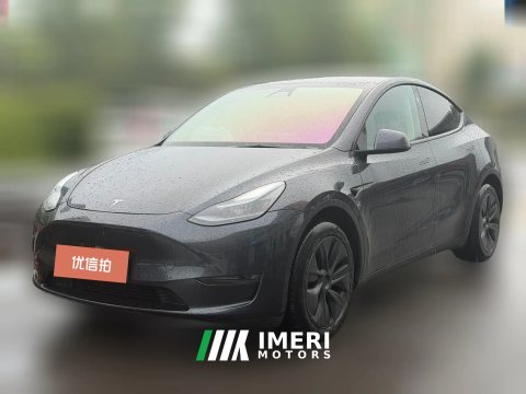 2024 Tesla Model Y 2024 Long Rangeall wheel driveEdition