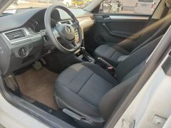 2017 Volkswagen Bora Sedan 2016 1.6 AT Fashion #4