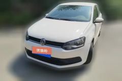 2017 Volkswagen Polo Hatchback 2016 1.4 MT Fashion #2