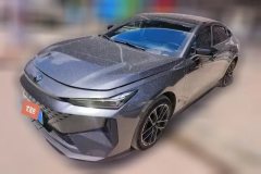 2024 Chang'an UNI-V iDD 2024 Blue Whalesmart electronicsiDD 136km Smart Premium #1