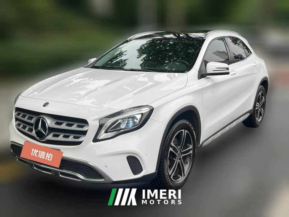 2018 Mercedes-Benz GLA-Class 2018 1.6T AT GLA200FashionFWD