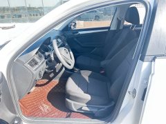 2020 Volkswagen Bora Sedan 2019 1.5 AT legendFashion China VI #10