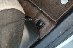 Passenger Seat Rail