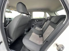 2016 Volkswagen Polo Hatchback 2016 1.4 AT Fashion #8