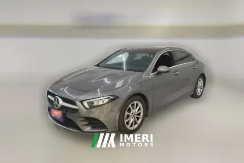 2022 Mercedes-Benz A-Class 2021 1.3T A200L Sportsedan chairFashion