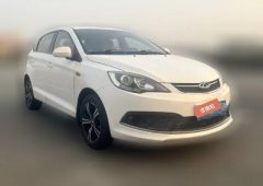 2015 Chery Fengyun 2 Hatchback 2015 1.5 MT Sharp #3