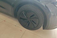 2025 Tesla Model Y 2025 rear wheel drive First Edition #6