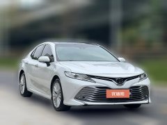 2018 Toyota Camry 2018 2.5 AT GLuxury #3