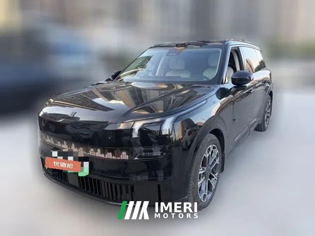 2025 Lynk & Co Lynk & Co 900 2025 2.0T Ultra