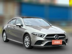 2021 Mercedes-Benz A-Class 2020 1.3TAT A200LSportsedan chairFashion Facelift #3