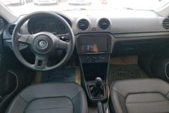 2015 Volkswagen Jetta 2015 1.6 MT Fashion #12
