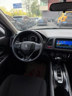 2017 Honda Vezel 2017 1.5 AT Comfort FWD #11