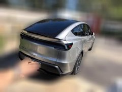 2026 Tesla Model Y L 2025 Long Range AWD Edition #8