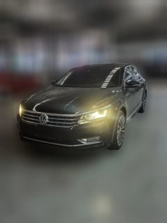 2016 Volkswagen Passat 2016 1.8T AT 330TSIYu ZunEdition #1
